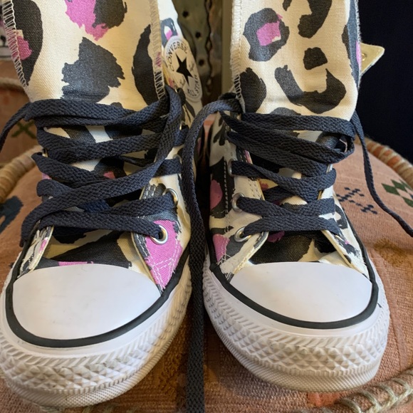 Converse high tops - Picture 3 of 8